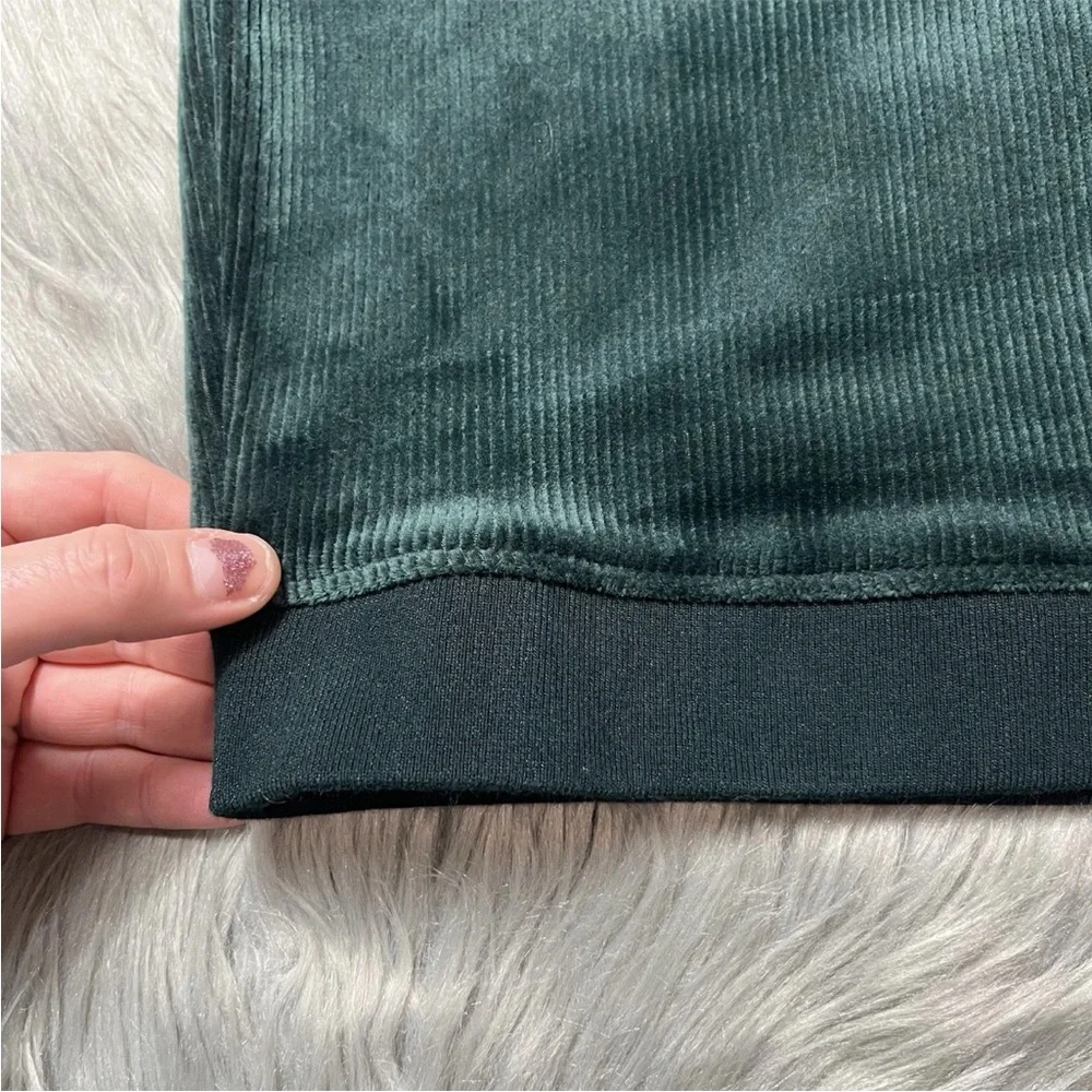 Marine Layer Cord Velour V Neck Sweatshirt Green Gables Size Large